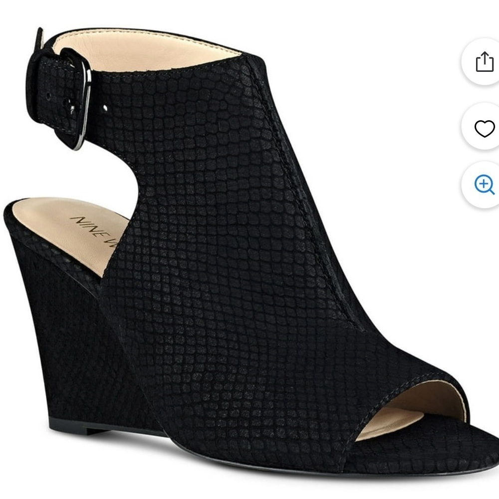 Nine West Black Wedge Sandals​​​